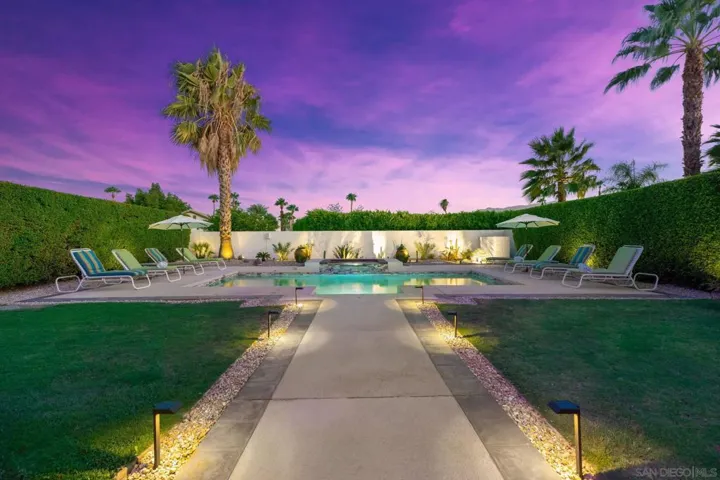 68375 Tachevah Dr, Cathedral City, California 92234