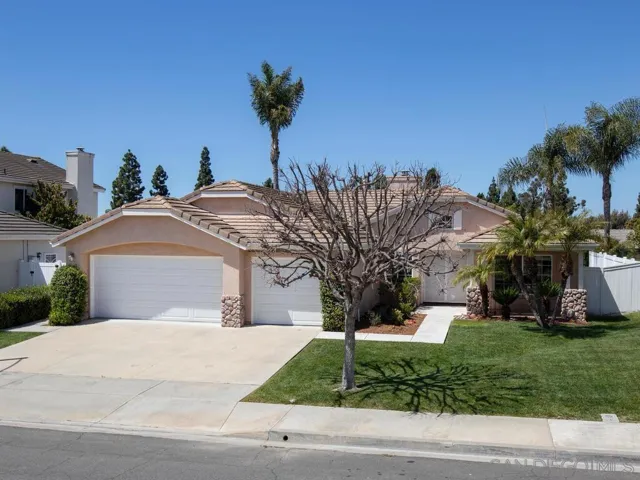 5640 Dartmoor Cr, Oceanside, California 92057