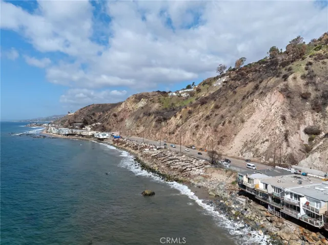 20464 Pacific Coast, Malibu, California 90265
