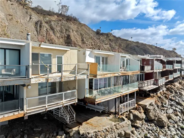 20464 Pacific Coast, Malibu, California 90265