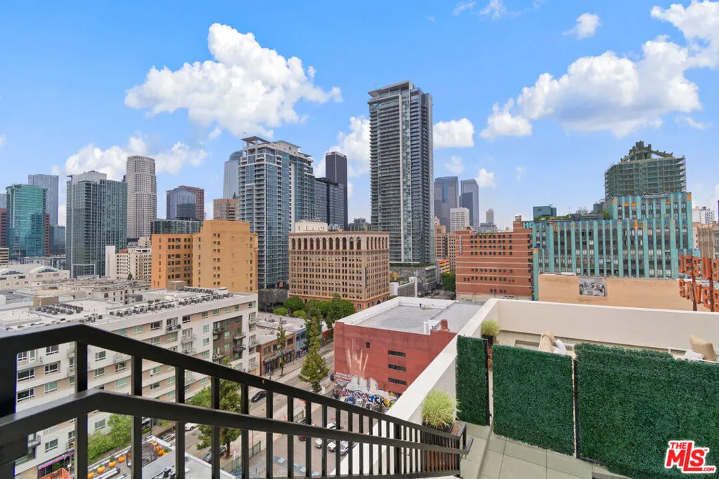 939 S Broadway 906, Los Angeles, California 90015 home-pic-23