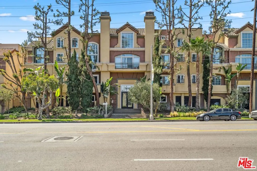 7037 La Tijera Boulevard C102, Los Angeles, California 90045, 1 Bedroom Bedrooms, ,1 BathroomBathrooms,Residential,For Sale,La Tijera,25520877