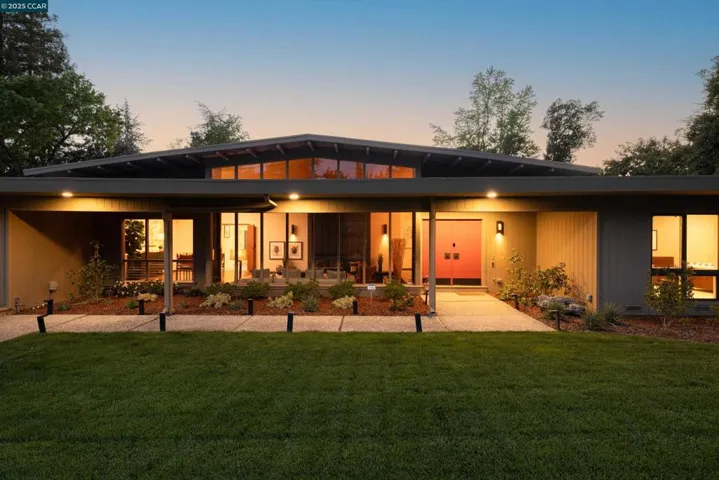 3138 Oakwood Lane, Alamo, California 94507