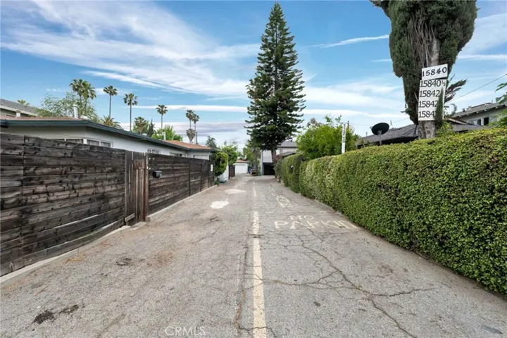 15840 Vanowen Street, Van Nuys, California 91406