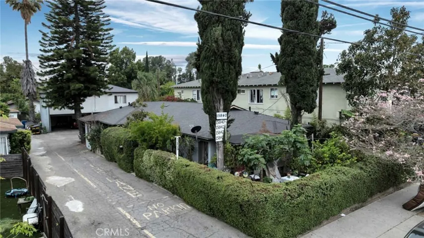 15840 Vanowen Street, Van Nuys, California 91406
