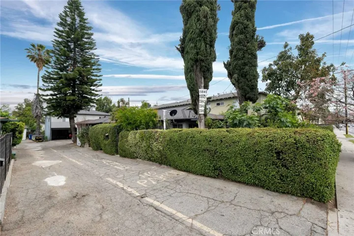 15840 Vanowen Street, Van Nuys, California 91406