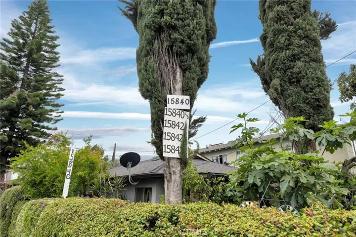 15840 Vanowen Street, Van Nuys, California 91406