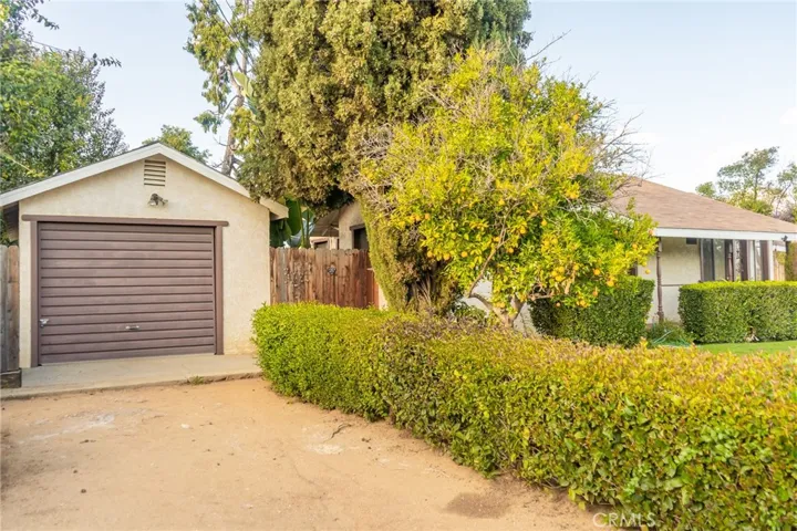 31642 Avenue E, Yucaipa, California 92399