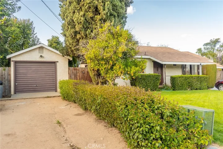 31642 Avenue E, Yucaipa, California 92399