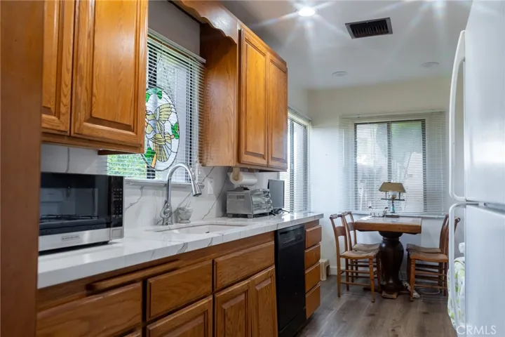 31642 Avenue E, Yucaipa, California 92399