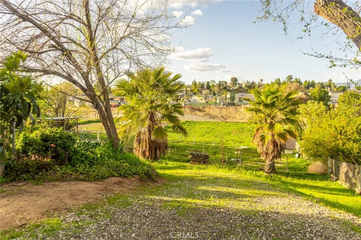 31642 Avenue E, Yucaipa, California 92399