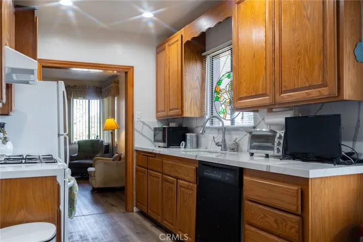 31642 Avenue E, Yucaipa, California 92399