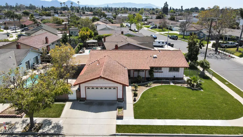 1882 Rowland Ave- HsHProd-3