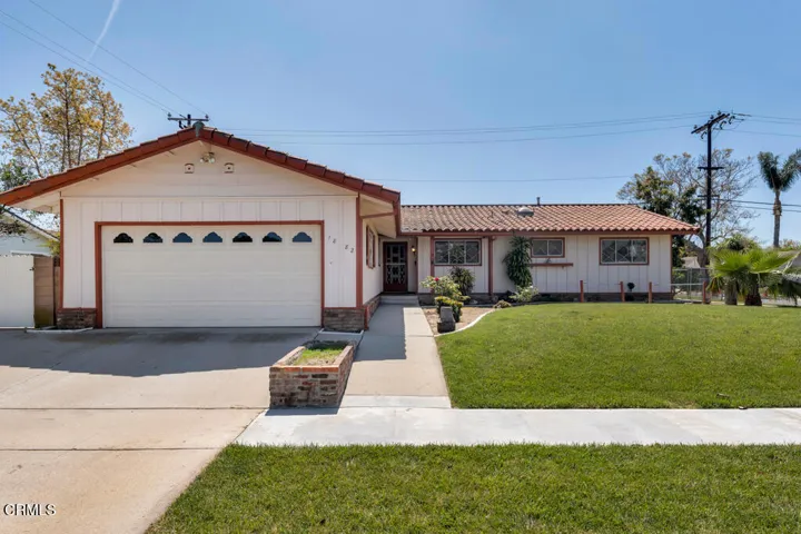 1882 Rowland Ave- HsHProd-53