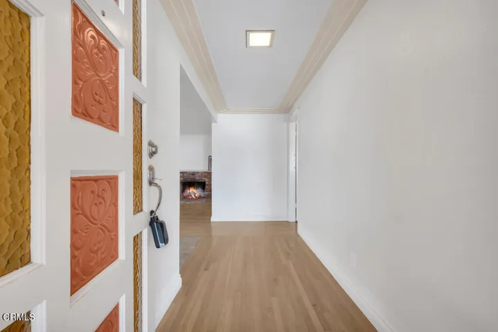 1882 Rowland Ave- HsHProd-13