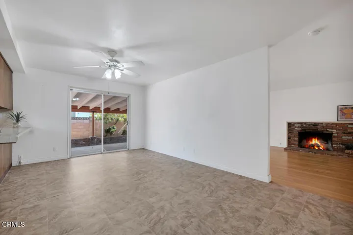 1882 Rowland Ave- HsHProd-16