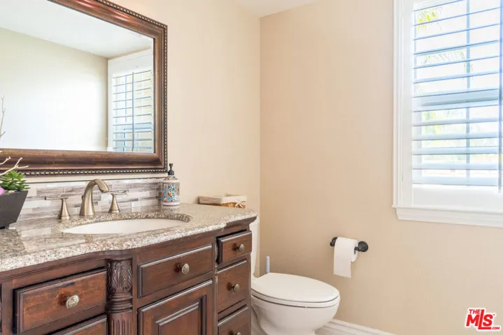 39570 Calle Anita, Temecula, California 92592