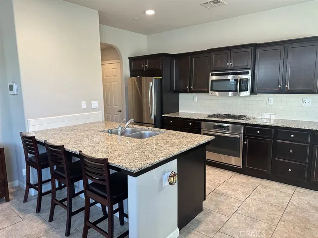 3577 Generosity Way, Clovis, California 93619