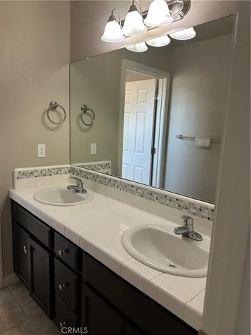 3577 Generosity Way, Clovis, California 93619