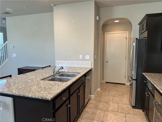 3577 Generosity Way, Clovis, California 93619