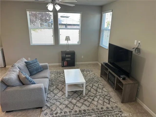3577 Generosity Way, Clovis, California 93619