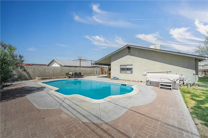 10206 Rea Avenue, California City, California 93505