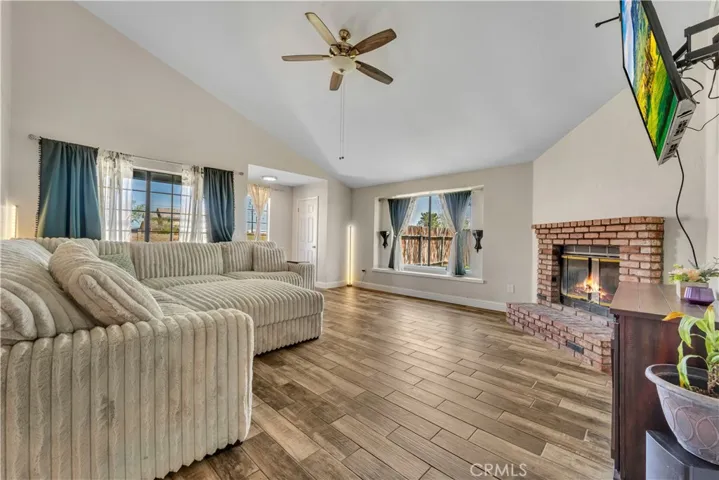 10206 Rea Avenue, California City, California 93505