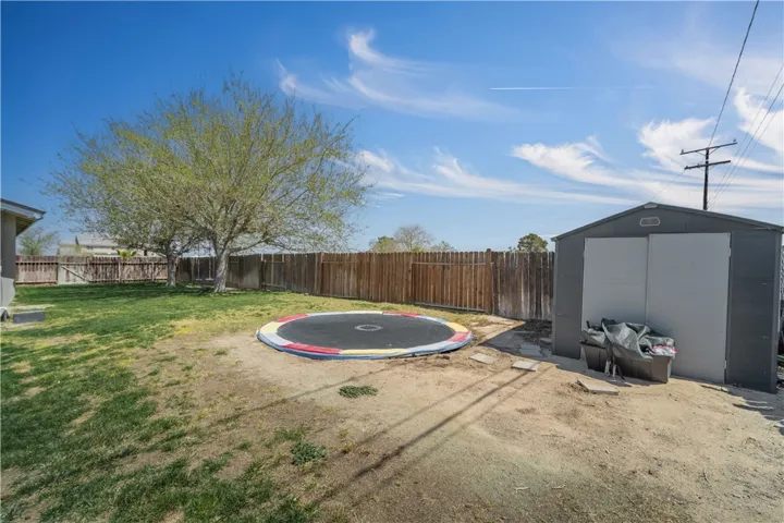 10206 Rea Avenue, California City, California 93505