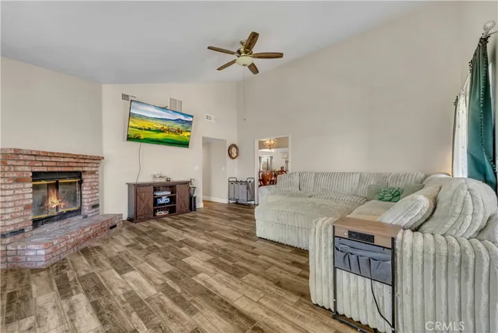 10206 Rea Avenue, California City, California 93505