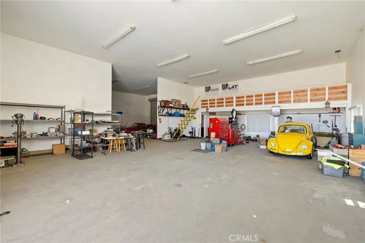9269 Daisy Road, Oak Hills, California 92344