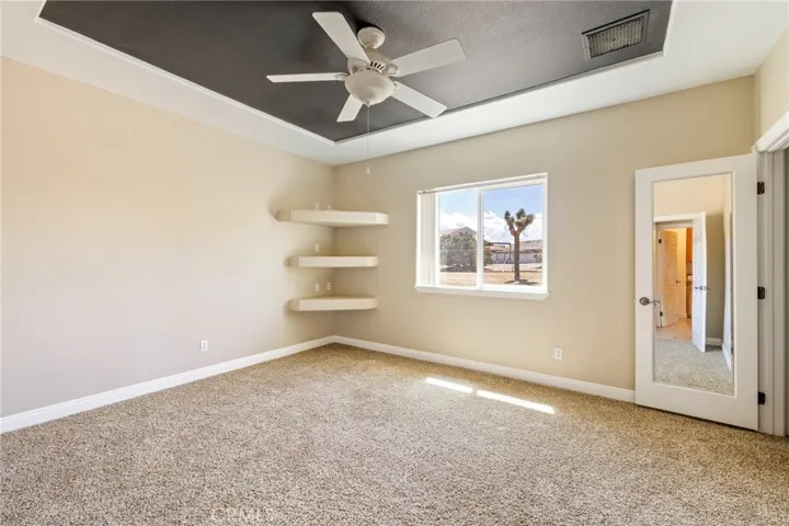 9269 Daisy Road, Oak Hills, California 92344