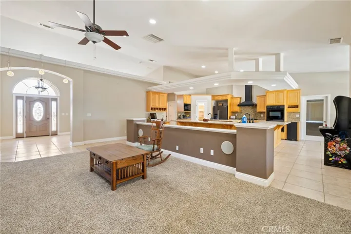 9269 Daisy Road, Oak Hills, California 92344
