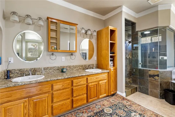 9269 Daisy Road, Oak Hills, California 92344