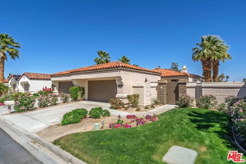 57766 Interlachen, La Quinta, California 92253 home-pic-2