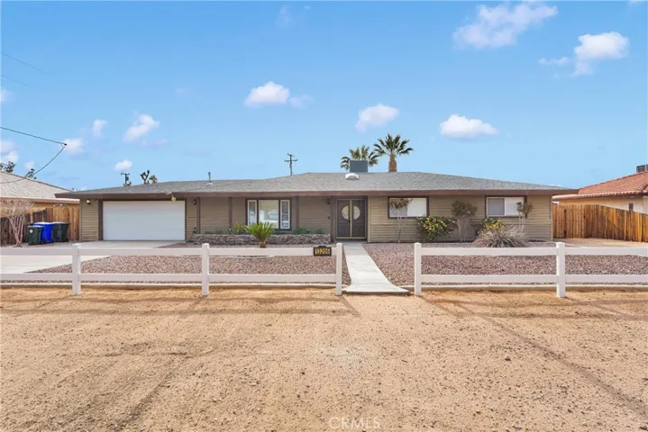 13206 Winona Road, Apple Valley, California 92308