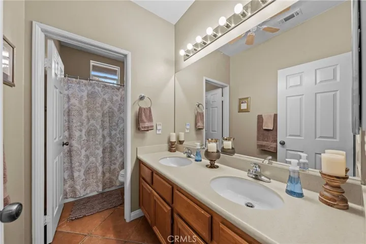 35436 Daffodil Circle, Winchester, California 92596