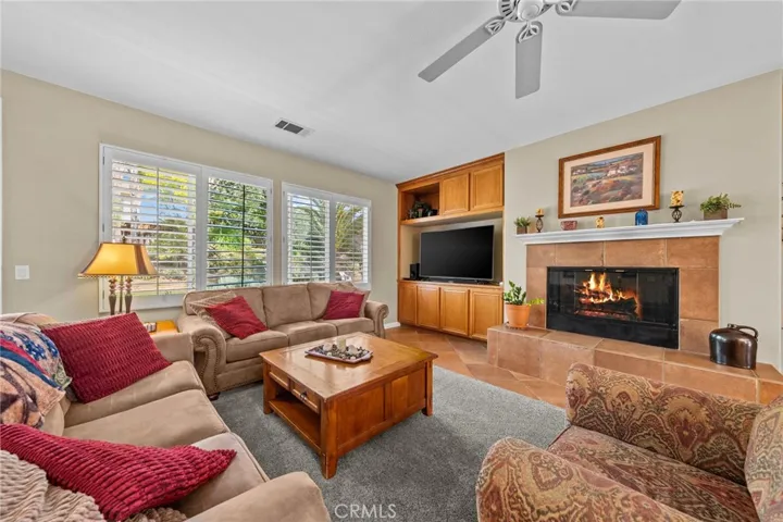 35436 Daffodil Circle, Winchester, California 92596