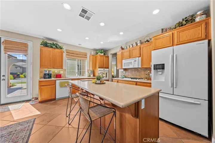 35436 Daffodil Circle, Winchester, California 92596