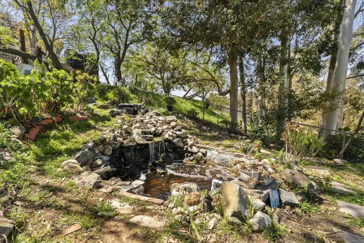 10601 Vista Camino, Lakeside, California 92040