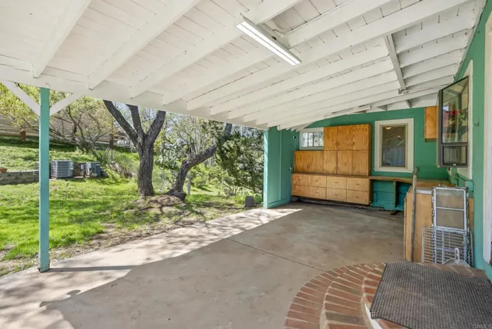 10601 Vista Camino, Lakeside, California 92040