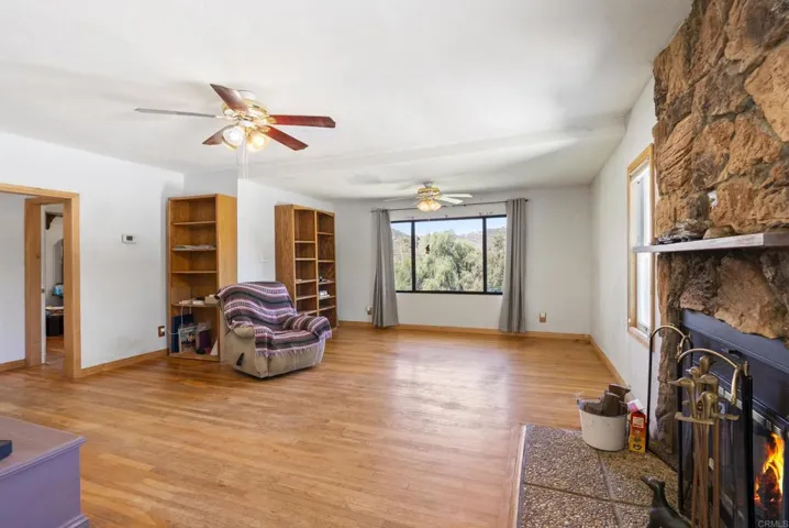10601 Vista Camino, Lakeside, California 92040