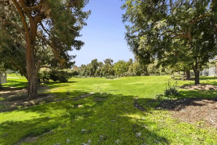 10601 Vista Camino, Lakeside, California 92040