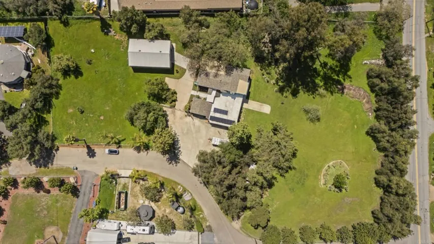 10601 Vista Camino, Lakeside, California 92040