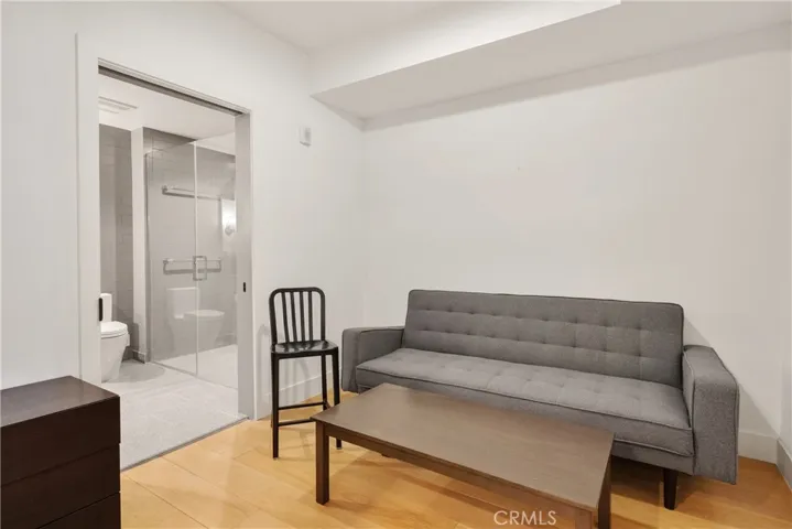 10777 Wilshire Boulevard 306, Los Angeles, California 90024