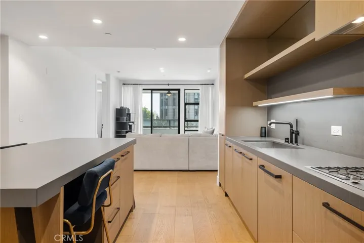 10777 Wilshire Boulevard 306, Los Angeles, California 90024