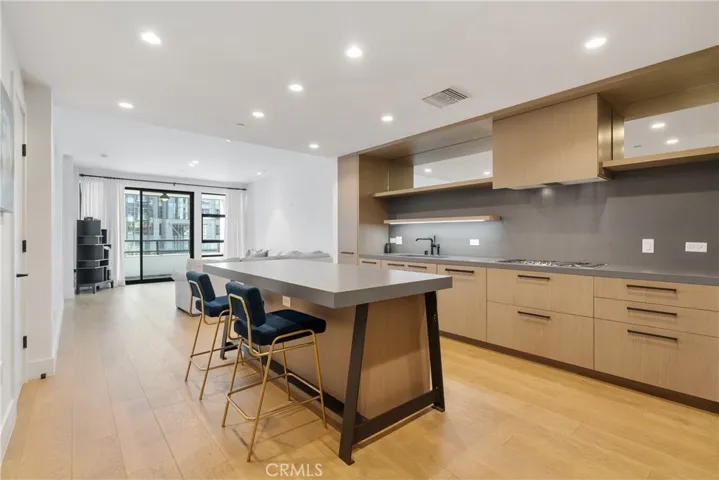 10777 Wilshire Boulevard 306, Los Angeles, California 90024