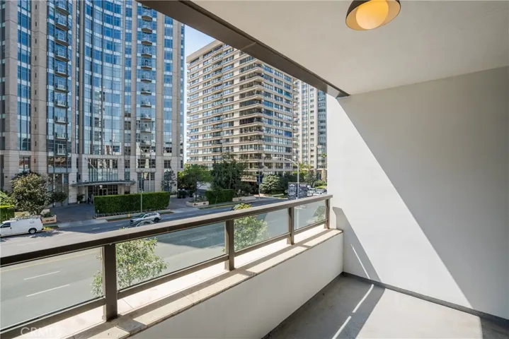10777 Wilshire Boulevard 306, Los Angeles, California 90024