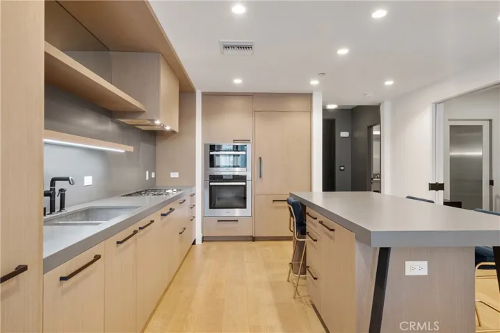 10777 Wilshire Boulevard 306, Los Angeles, California 90024