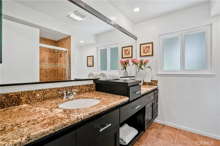 27037 Silver Moon Lane, Rancho Palos Verdes, California 90275