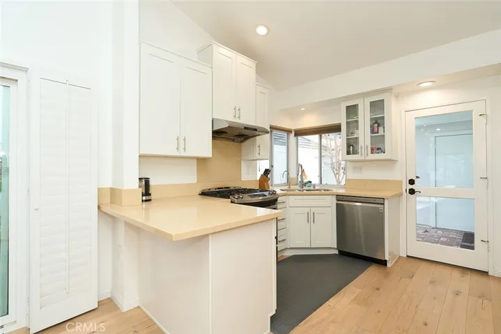 26 Spinnaker, Irvine, California 92614
